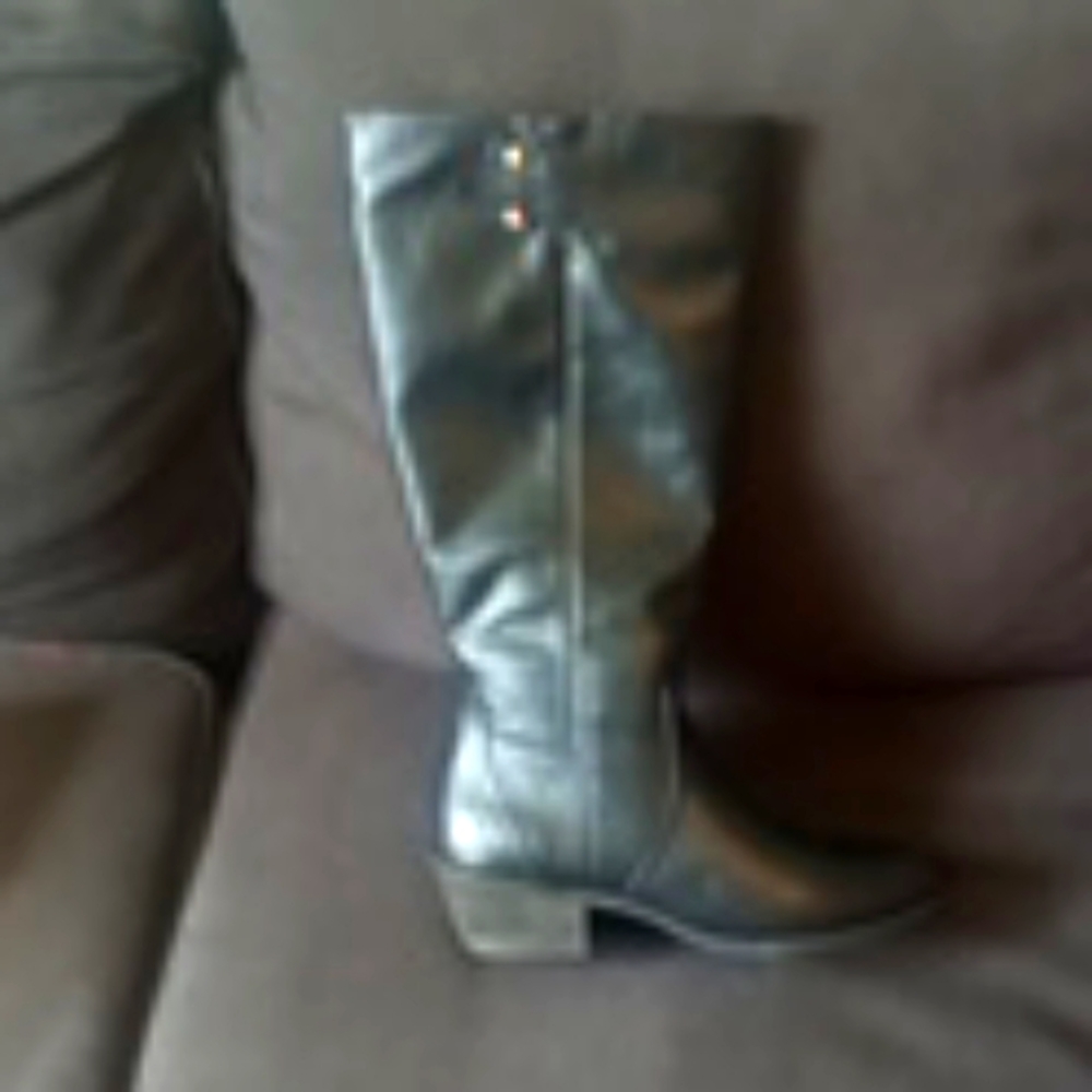 Dr Scholls boots 9.5 so comfortable